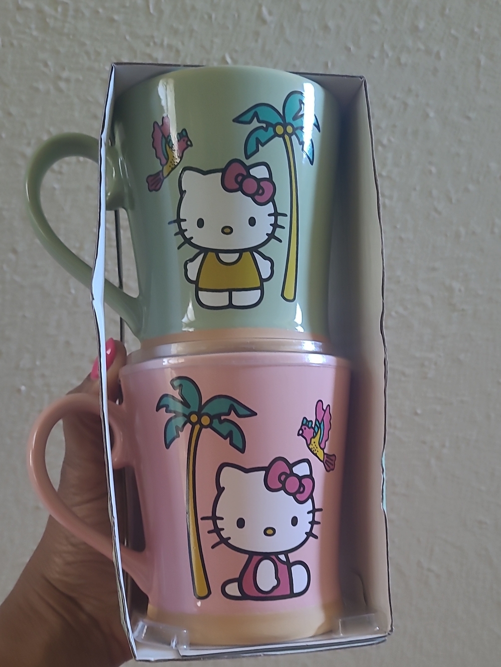 Sanrio Hello Kitty Pastel Pink & Mint Stackable Cups - Picture 3 of 7